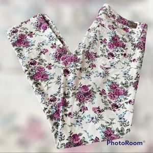 Paige ‘peg’ floral skinny jeans. Size 27